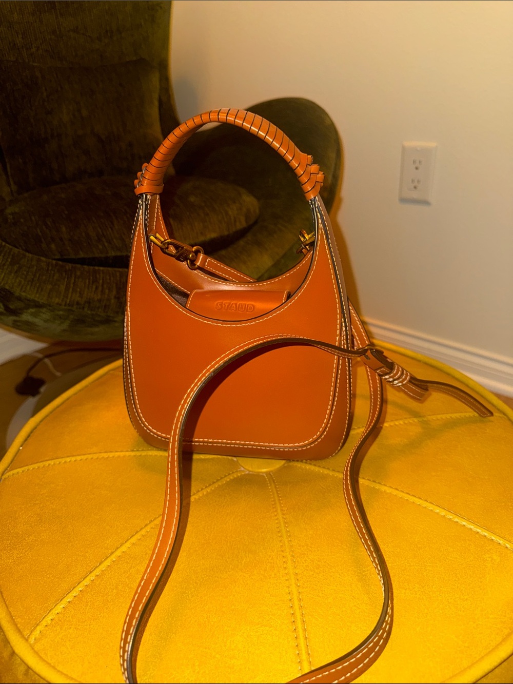 STAUD Saddle Shoulder Bag in Warm Orange-Tan
